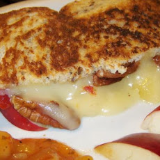 Brie and Apple Sandwich