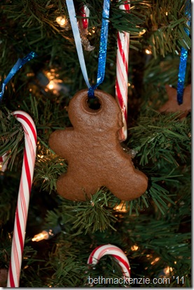 gingerbread ornaments1