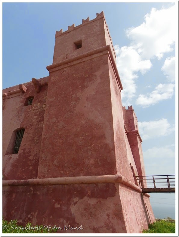 Red Tower 078