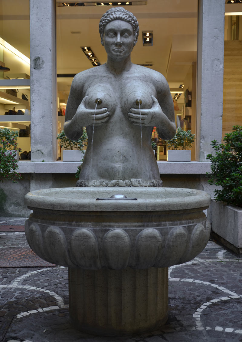 DSC_6679_1w.jpg DSC 6679 1w