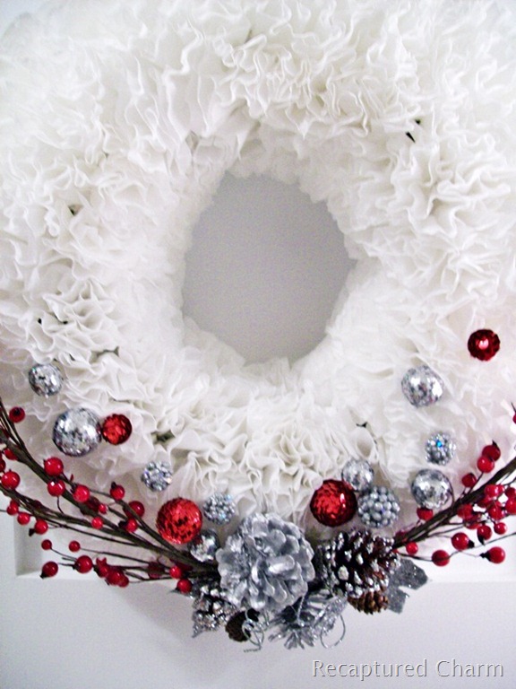 [Coffee%2520Filter%2520Christmas%2520Wreath2%2520005a%255B8%255D.jpg]