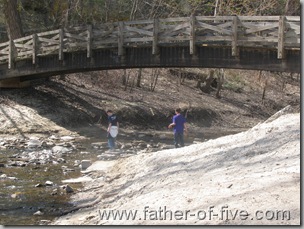 Expolring the mouth of the Minnehaha Creek