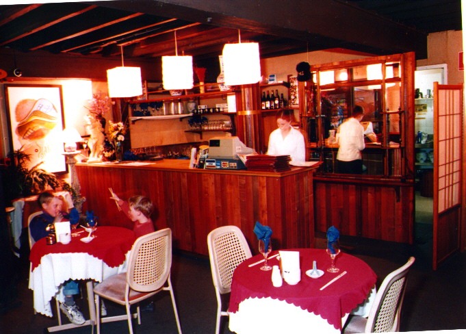 [CASHIER%255B2%255D.jpg]