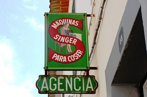 [Mquinas-de-Costura-Singer-101.jpg]