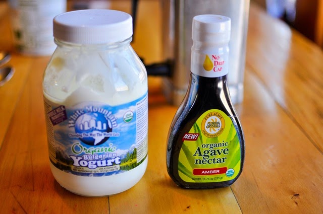 [bulgarian-yogurt-quinoa-smoothie-172%255B12%255D.jpg]