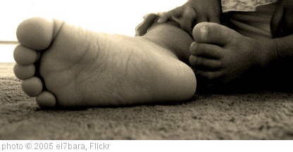 'baby foot' photo (c) 2005, el7bara - license: http://creativecommons.org/licenses/by/2.0/