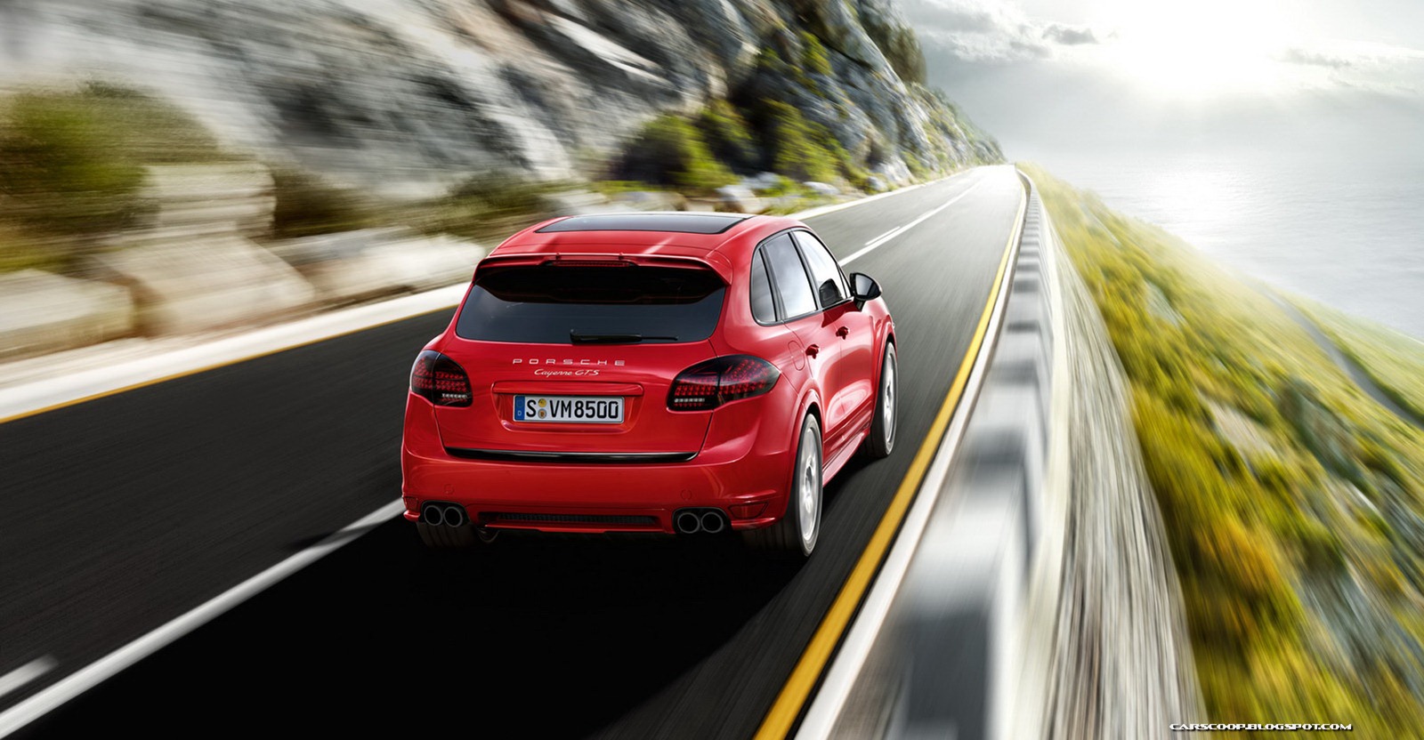 2013-Porsche-Cayenne-GTS-16[2].jpg