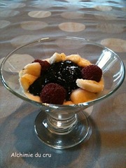 Verrine yaourt de noix de cajous, crème de mures Verrine yaourt de noix de cajous, crème de mures