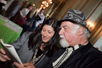 Atossa Soltani of Amazon Watch chats with long-time supporter Steve Jacobson.
Photo by Eric Slomanson/slomophotos.com - Copyright 2010.