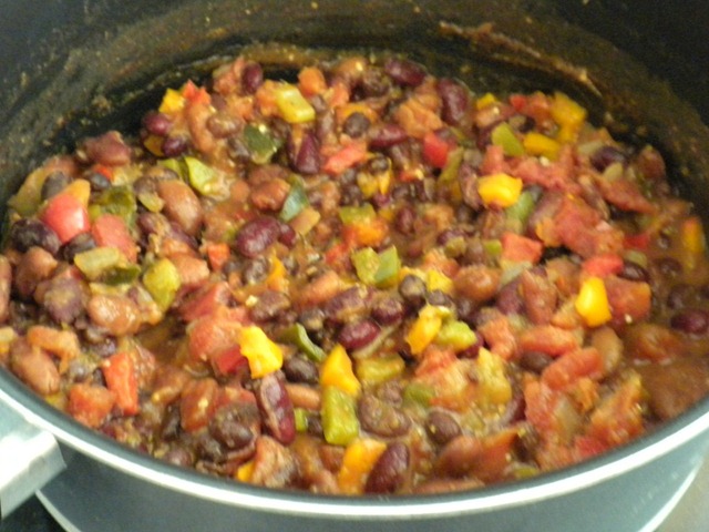 [veggiechili3.jpg]