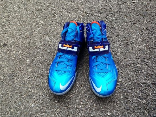 Another Look at LeBron Nike Zoom Soldier VII 8220Galaxy8221