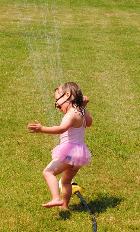 [water%2520with%2520aubrey%2520011%255B5%255D.jpg]