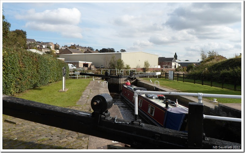 SAM_3771 Battyeford Lock