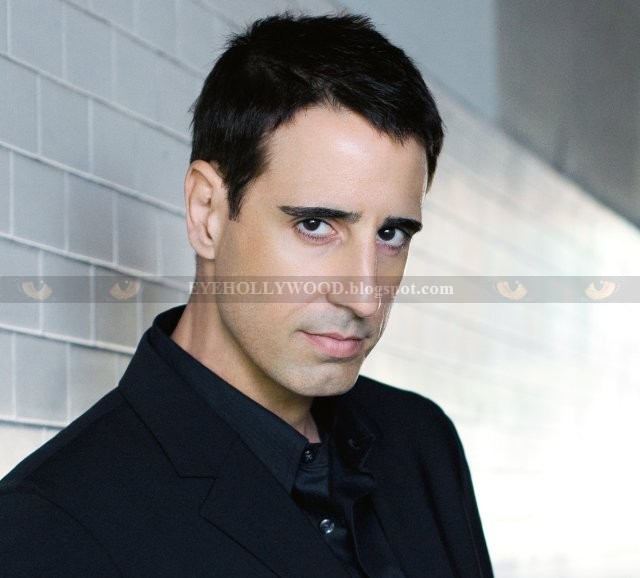 Julian Acosta 
