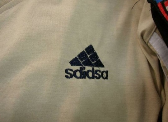 [chinese-product-knockoffs-c0eec7%255B2%255D.jpg]