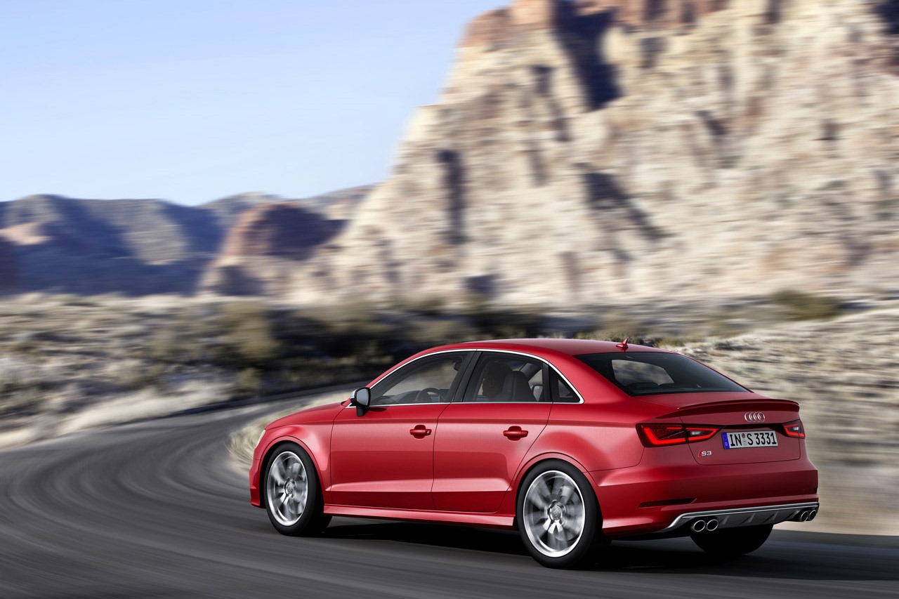 [2014-Audi-S3-Sedan-14%255B3%255D.jpg]