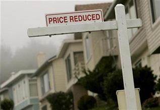 Home prices close to bottoming, to rise in 2013
