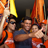 (08.12.12) Estuvimos en Guatire, Casa x Casa invitando a la gente a que salga a votar el próximo 16 de diciembre, porque hoy más que nunca tenemos motivos para apoyar a los candidatos de la Unidad. Debemos impulsar el cambio que tanto deseamos desde las regiones! En Miranda todos a votar por la reelección de Henrique Capriles Radonski! Casa x Casa en Guatire