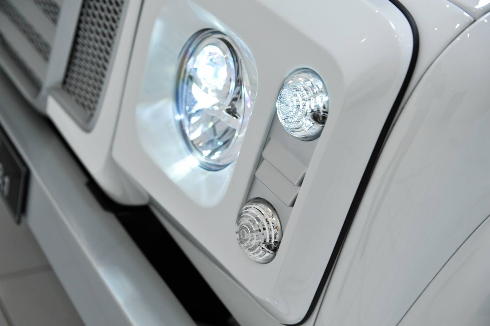 [Startech-LR-Defender31-3%255B2%255D.jpg]