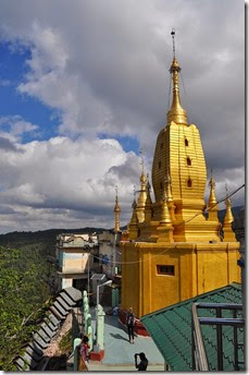 Burma Myanmar Bagan Mount Popa 131130_0056