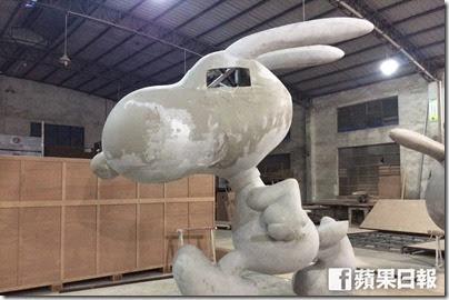 The Making of... Snoopy X Hong Kong - Dream Exhbition 2014 (via Apple Daily) 06