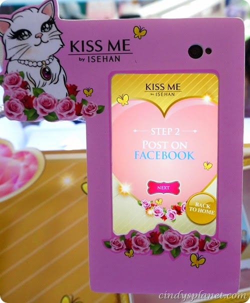 Kiss Me Selfie7 Kiss Me Selfie7