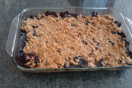 Juicy Berries, Crunchy Crumble... Michelle did a great job!