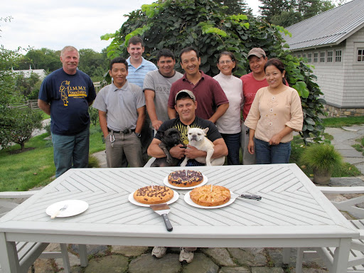Everyone was so impressed with the cakes we made. Happy birthday Fernando!