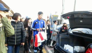 gifs (5) gifs (5)