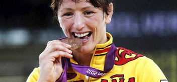 [Maider%2520Unda%252C%2520medalla%2520de%2520Bronce%2520en%2520lucha%2520libre%255B13%255D.jpg]