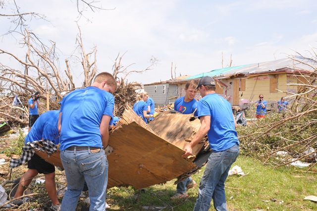 [053011_joplin_0259%255B2%255D.jpg]