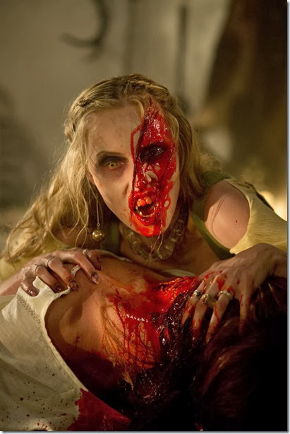 1-Embrace-of-the-Vampire 1-Embrace-of-the-Vampire