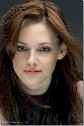 Kristen Stewart Black Dress 6