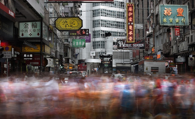 lunga-esposizione-a-hong-kong-di-brian-yen-02-terapixel.jpg
