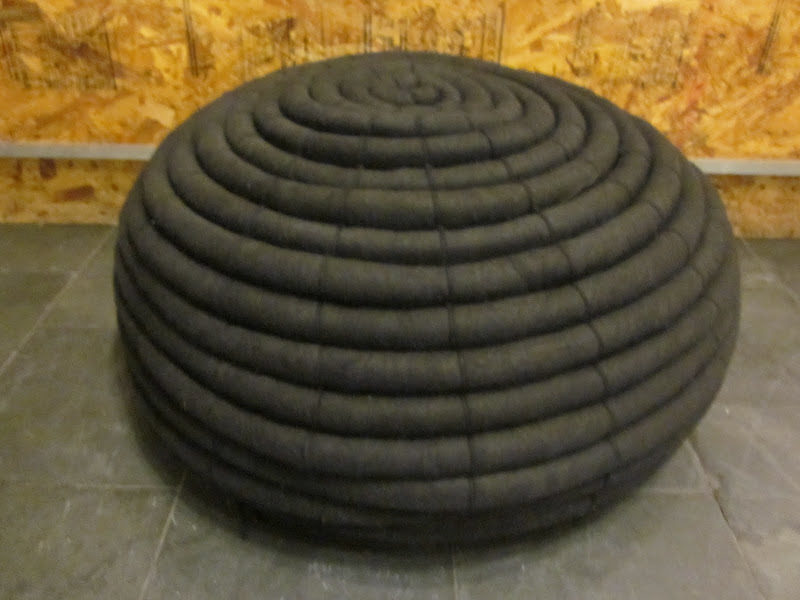 Pouf 1