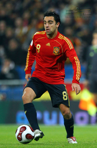 Xavi Hernandez on Postadresserna Med Xavi Hernandez Visas P 123people R
