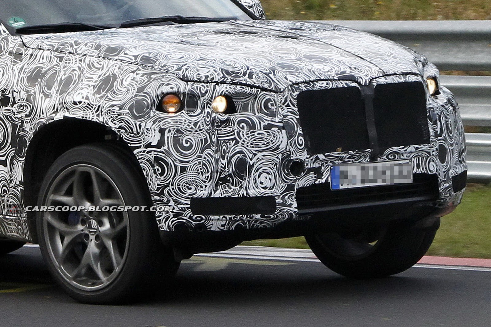 [2015-BMW-X5M-008%255B3%255D.jpg]