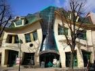 [crooked-house2.jpg]