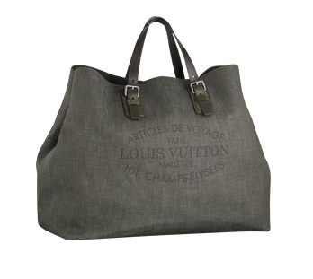 The casual comfort of denim meets signature style in this men's Cabas bag. (louisvuitton.com) The casual comfort of denim meets signature style in this men's Cabas bag. (louisvuitton.com)