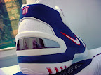 USA Basketball usabasketball lebron1 athens 02 USA Basketball
