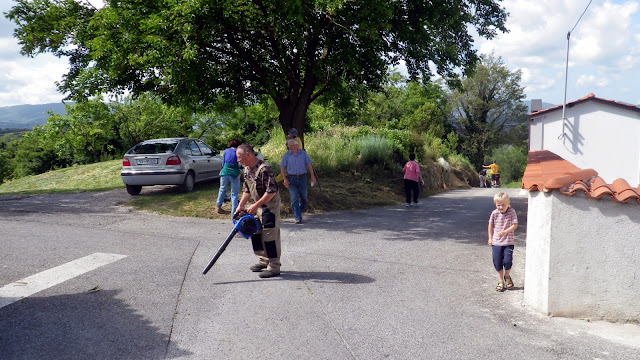2014-05-Cistilna-akcija-Osek-18.JPG