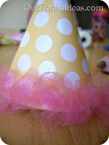 birthday hat - tulle.jpg
