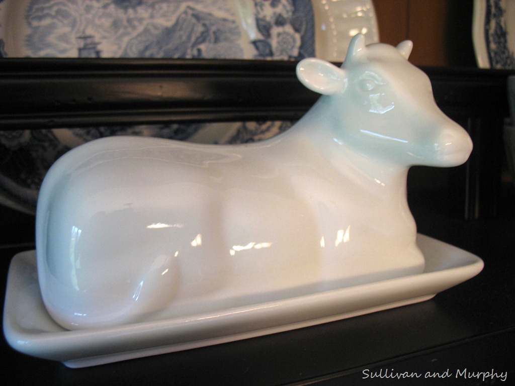 [cow%2520butter%2520dish%255B3%255D.jpg]