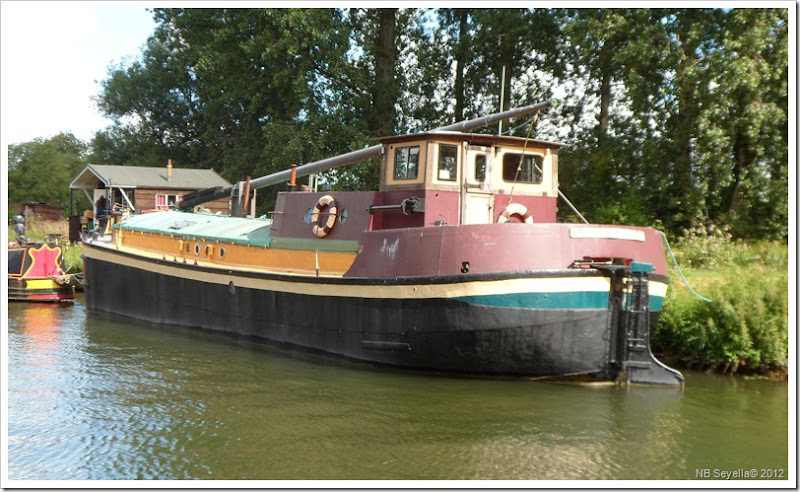 SAM_1906 Humber keel