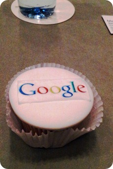 CAMP 2012 Google Cupcake - miguelhiga7