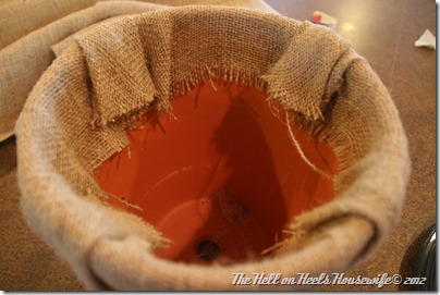 porch and burlap pots 025