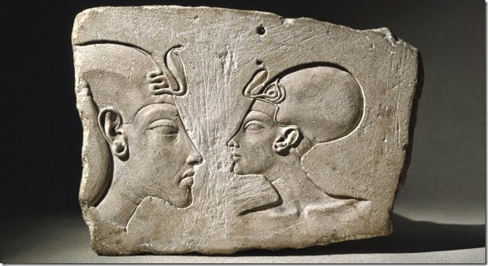 Aquenáton e Nefertiti Aquenáton e Nefertiti