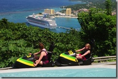 Mystic_Mountain_-_Bobsled_Jamaica_tandem-view_m