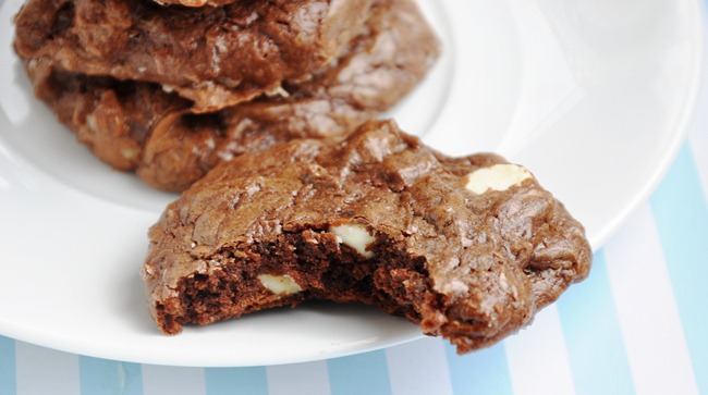 [chocolate-brownie-cookies-1183.jpg]