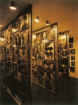 [boltanski_archives1987402photosunder%255B1%255D%255B1%255D.jpg]